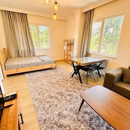 Merkezi, Genis Apartment Antalya